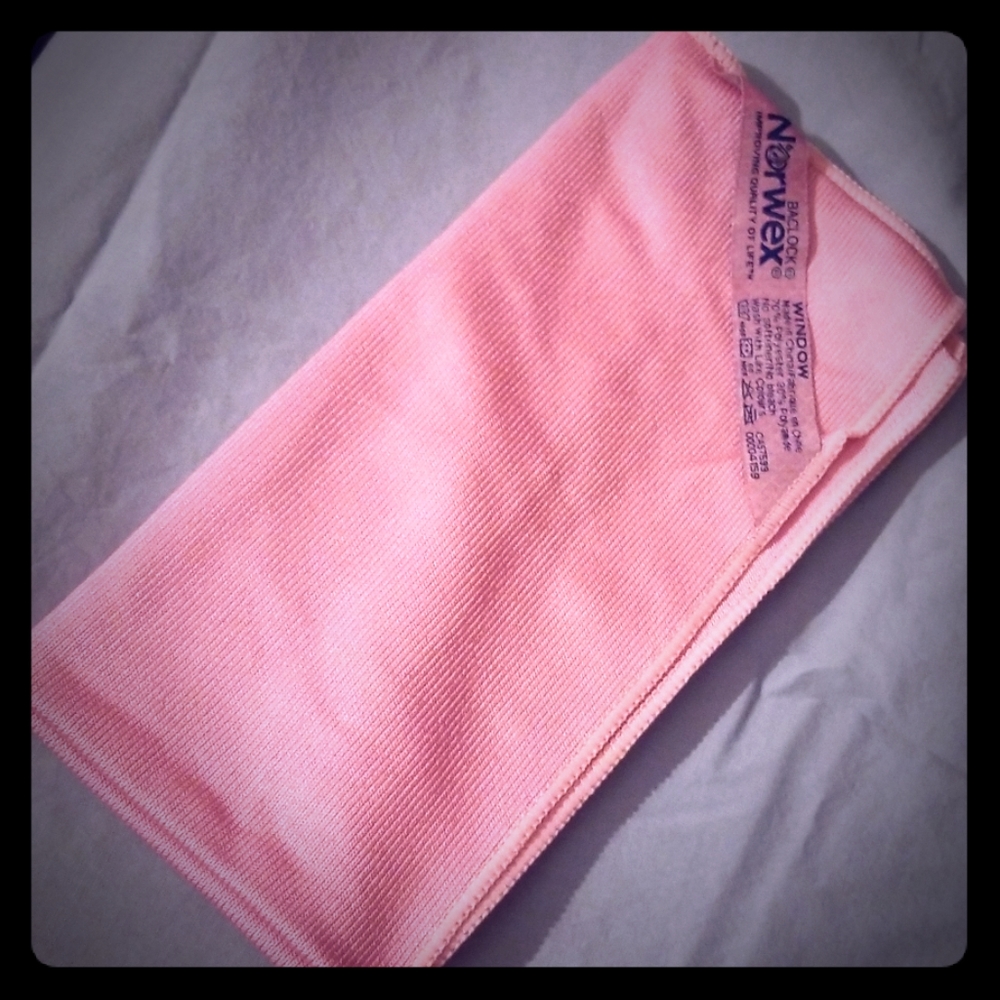 New Norwex Window Cloth - Pink